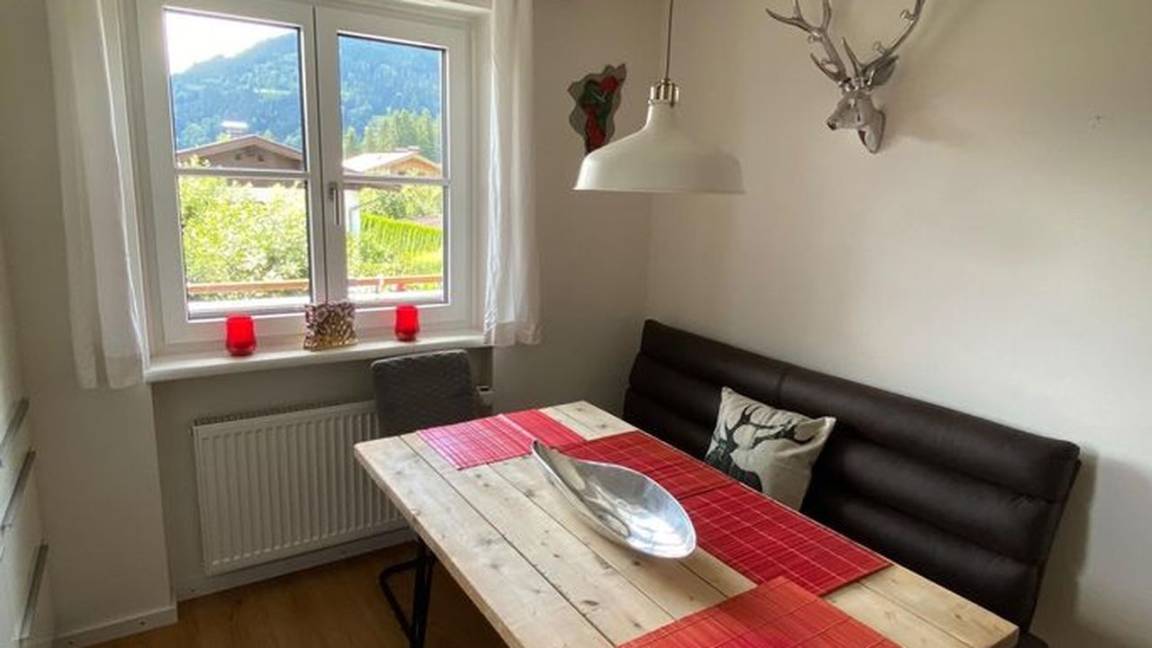 57 M² Appartement ∙ 1 Slaapkamer ∙ 4 Gasten - Saalfelden