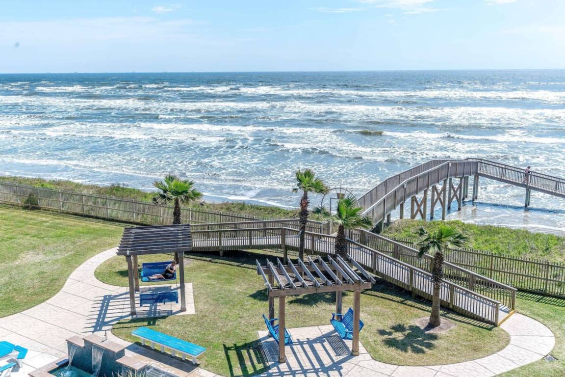 66 M² Apartment ∙ 2 Bedrooms ∙ 8 Guests - Sunny Beach, TX