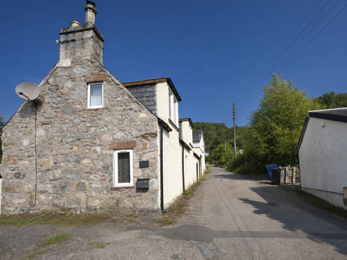 House ∙ 2 Bedrooms ∙ 4 Guests - Drumnadrochit