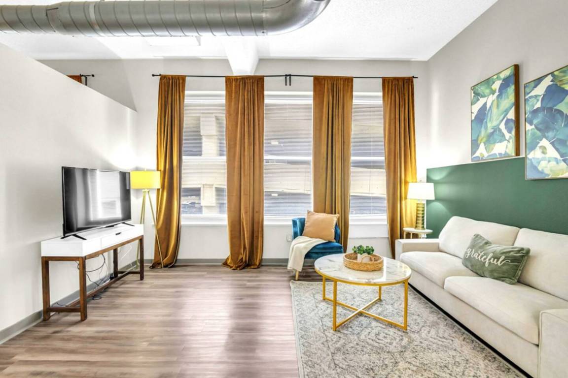 Apartment ∙ 1 Bedroom ∙ 4 Guests - Overland Park, KS