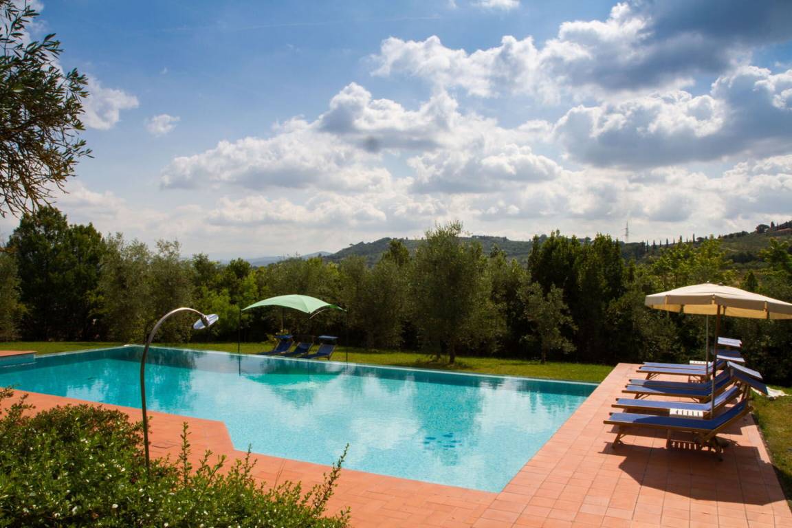100 M² Hotel ∙ 2 Bedrooms ∙ 6 Guests - Florence