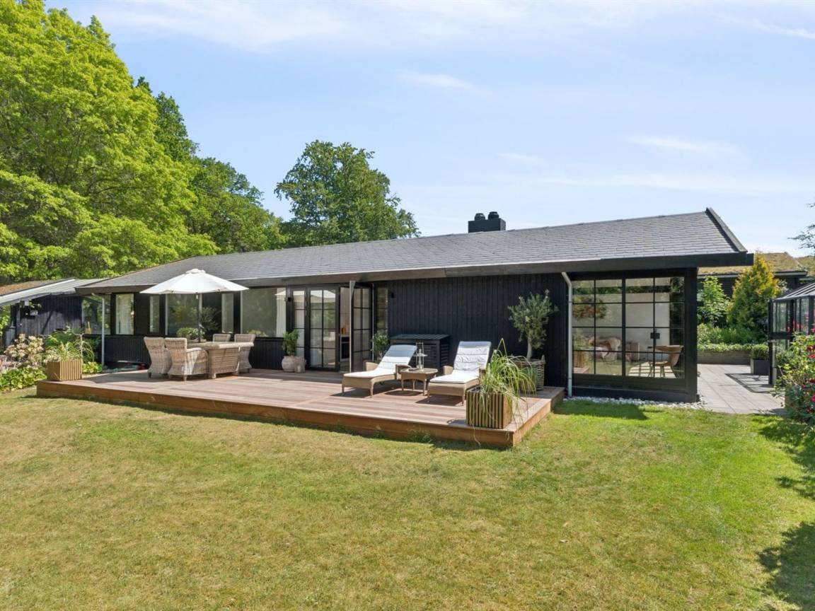128 M² Lägenhet ∙ 1 Sovrum ∙ 8 Gäster - Höganäs