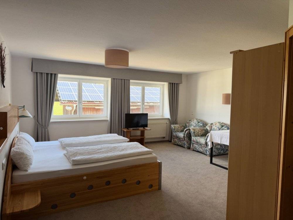40 M² Ferienwohnung ∙ 1 Schlafzimmer ∙ 2 Gäste - Waltenhofen