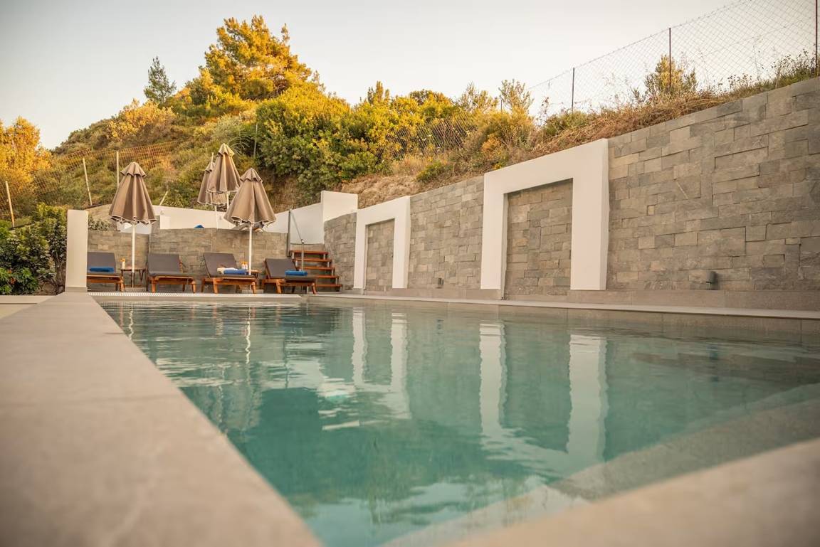 165 M² Villa ∙ 3 Chambres ∙ 8 Personnes - Faliráki