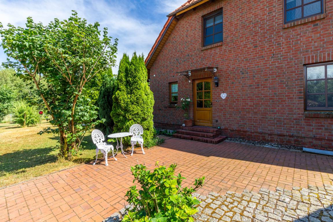 65 m² Ferienwohnung ∙ 2 Schlafzimmer ∙ 4 Gäste – Bild 3