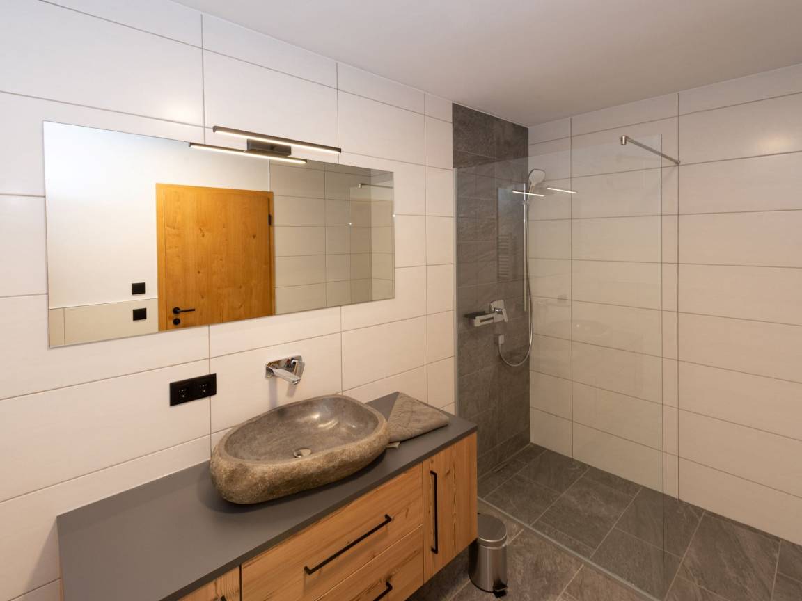 89 m² Ferienwohnung ∙ 2 Schlafzimmer ∙ 8 Gäste – Bild 11