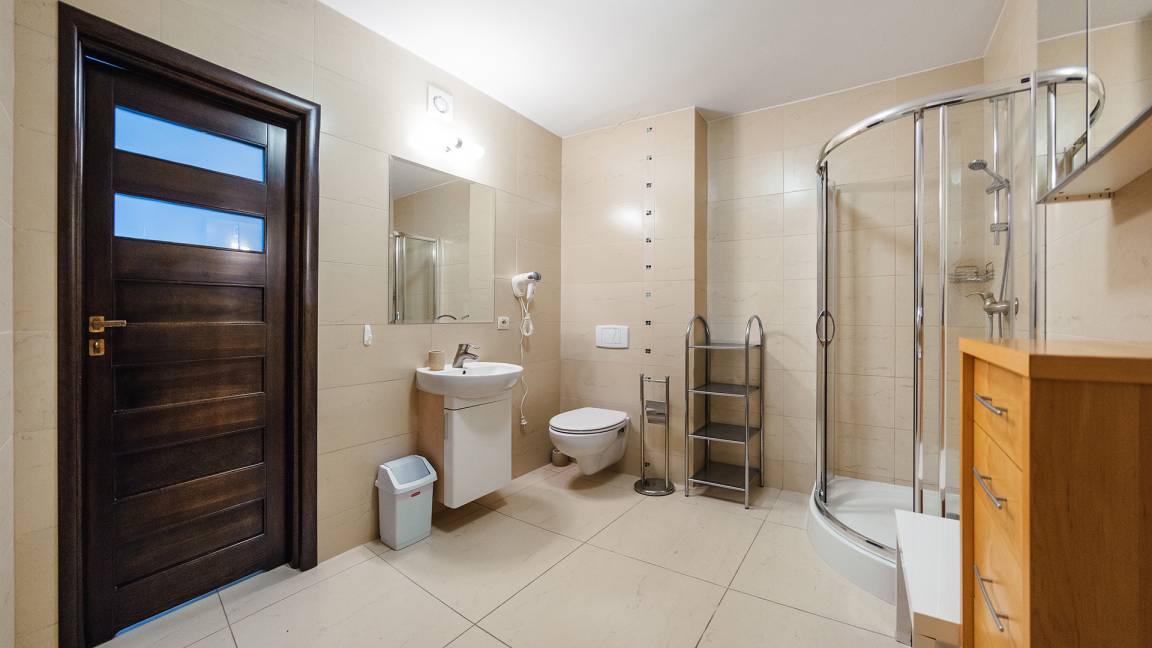 96 m² Ferienwohnung ∙ 2 Schlafzimmer ∙ 6 Gäste – Bild 18