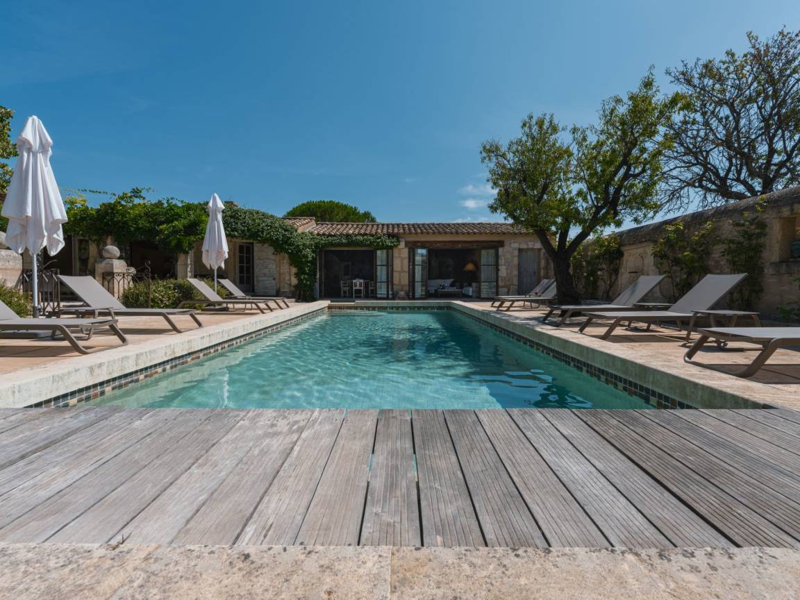 450 M² Casa ∙ 6 Habitaciones ∙ 9 Huéspedes - Eygalières