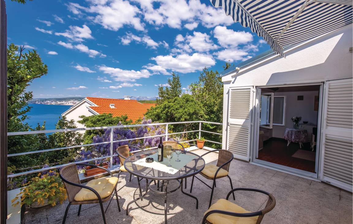 73 M² Ferienhaus ∙ 2 Schlafzimmer ∙ 6 Gäste - Kraljevica