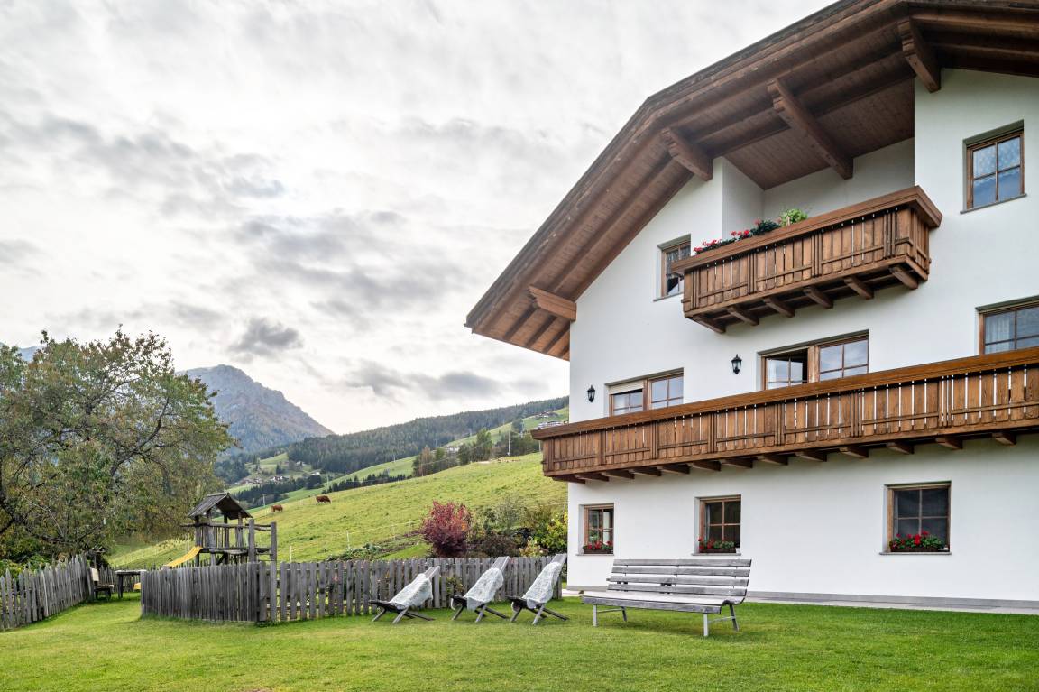 53 M² Appartamento Vacanza ∙ 2 Camere Da Letto ∙ 6 Ospiti - Valdaora