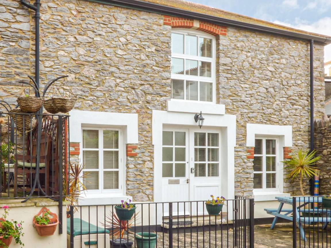 Cottage ∙ 2 Bedrooms ∙ 4 Guests - Brixham