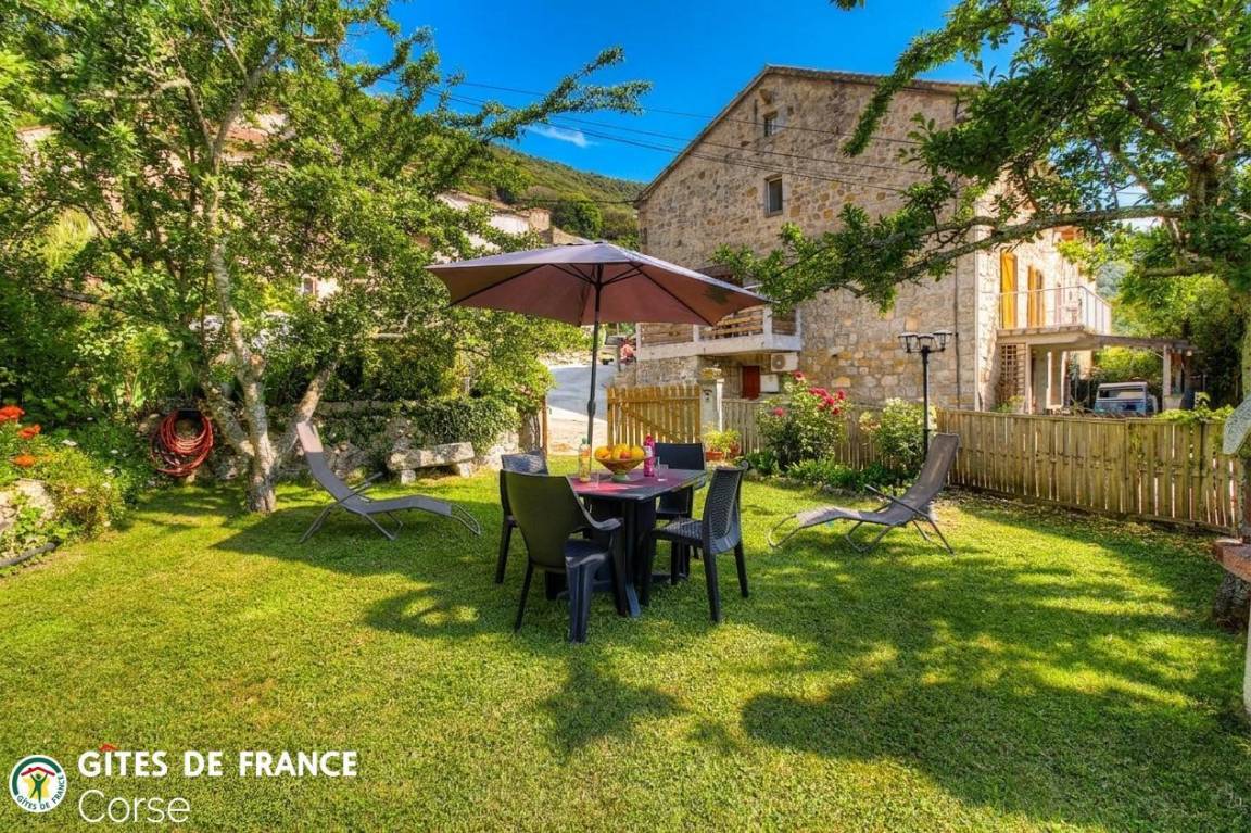 58 m&sup2; G&icirc;te 2 Schlafzimmer 4 G&auml;ste