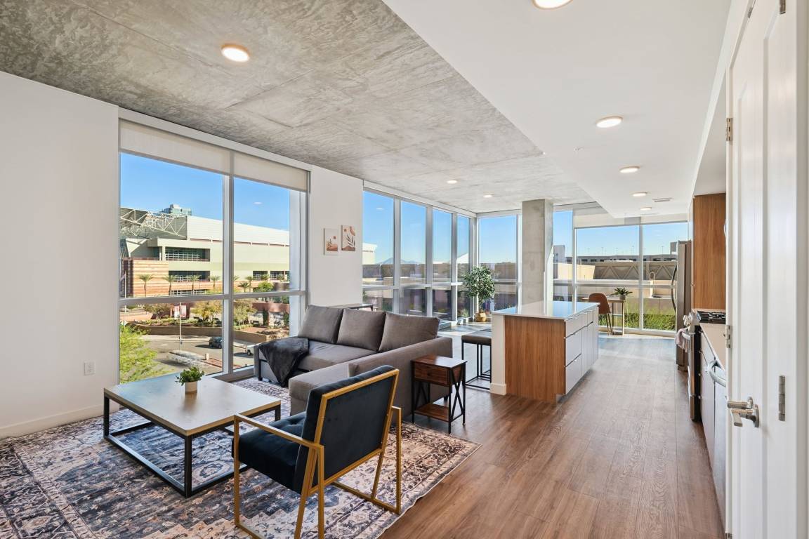 Apartment ∙ 3 Bedrooms ∙ 8 Guests - Chase Field - Phoenix