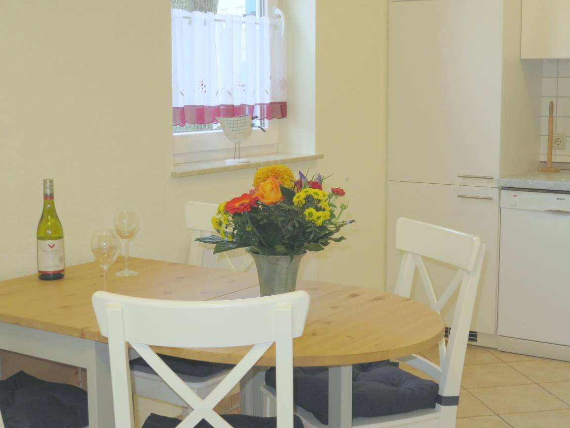 50 m² Ferienwohnung ∙ 1 Schlafzimmer ∙ 4 Gäste – Bild 2