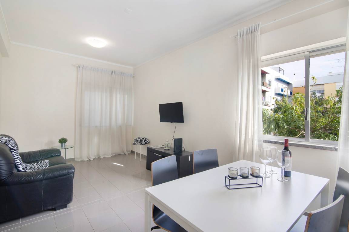80 M² Apartamento ∙ 2 Habitaciones ∙ 4 Huéspedes - Faro