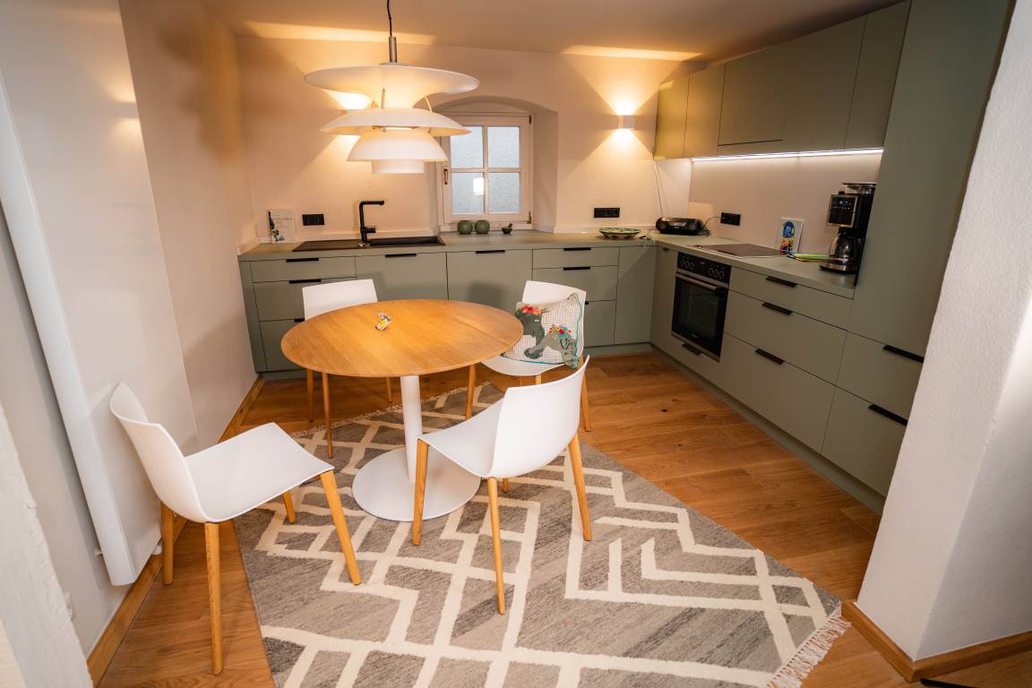 Ferienwohnung ∙ 2 Schlafzimmer ∙ 6 Gäste - Geiselwind