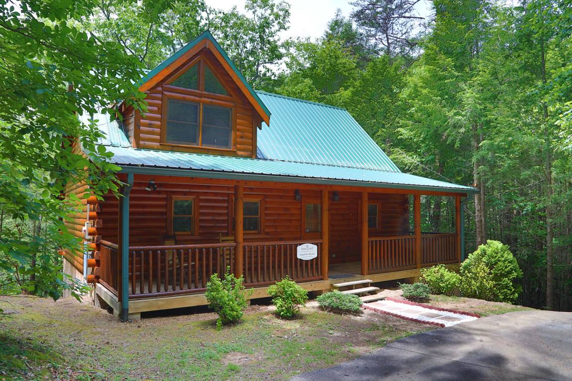 128 M² Cabin ∙ 1 Bedroom ∙ 6 Guests - Pigeon Forge, TN