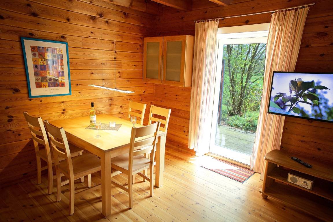 59 m² Ferienhaus ∙ 2 Schlafzimmer ∙ 2 Gäste – Bild 4