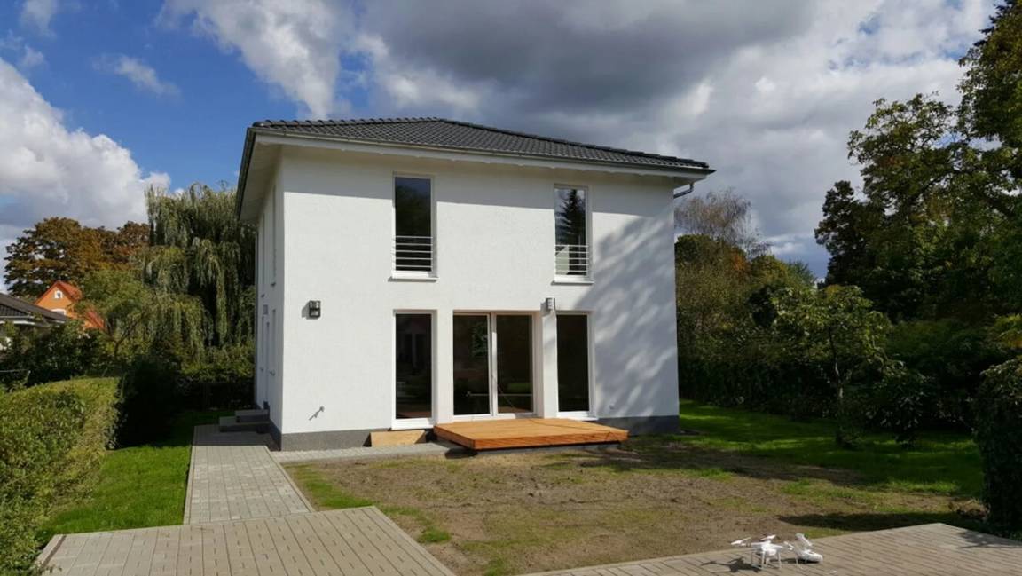 158 M² House ∙ 4 Bedrooms ∙ 6 Guests - Berlin