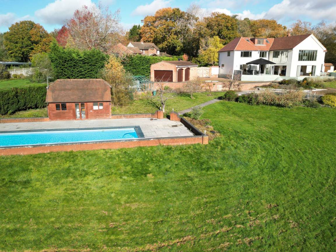 Cottage ∙ 5 Bedrooms ∙ 10 Guests - Beaulieu