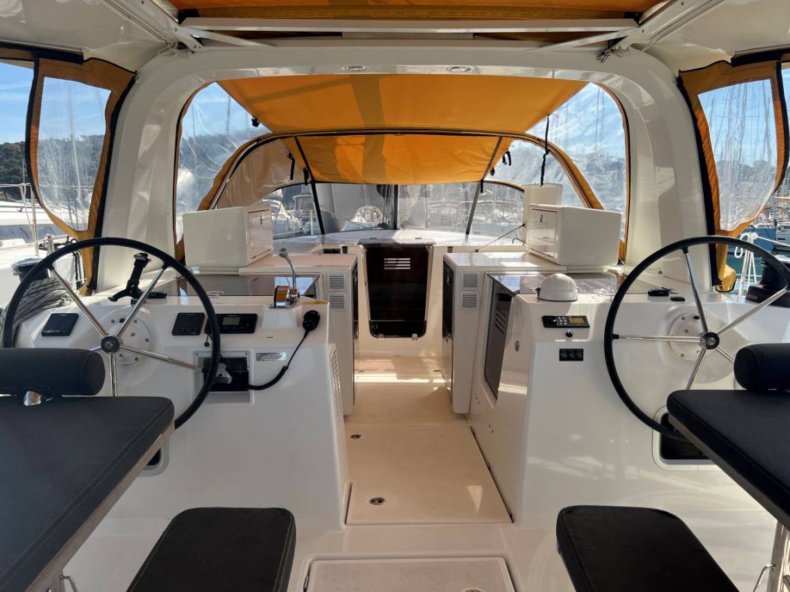14 M² Péniche ∙ 6 Chambres ∙ 12 Personnes - Toulon