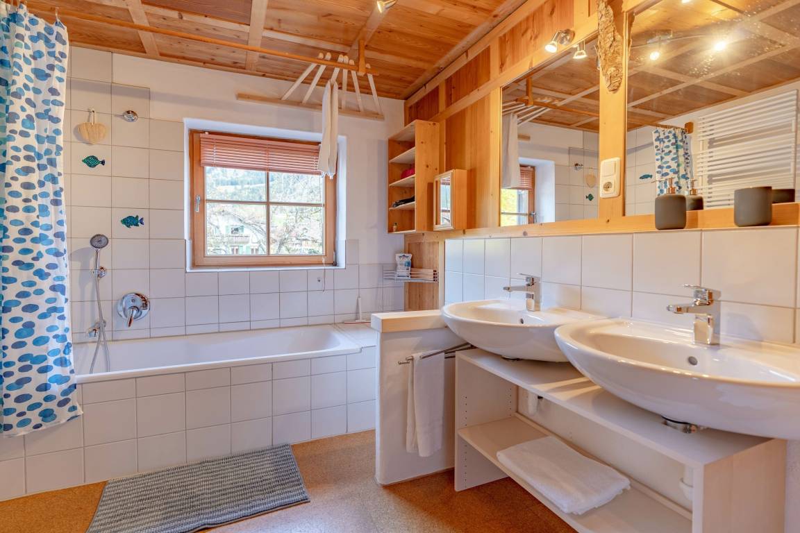 170 m² Ferienhaus ∙ 4 Schlafzimmer ∙ 7 Gäste – Bild 14