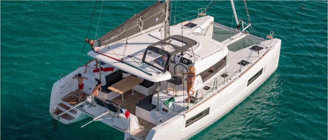 12 M² Houseboat ∙ 4 Bedrooms ∙ 8 Guests - Göcek