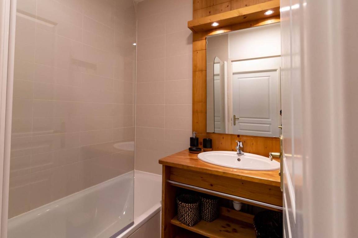 33 m² Ferienwohnung ∙ 1 Schlafzimmer ∙ 4 Gäste – Bild 9