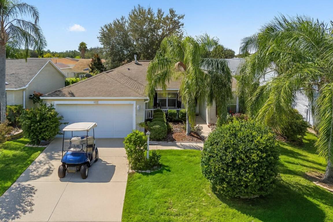 139 M² House ∙ 3 Bedrooms ∙ 6 Guests - The Villages