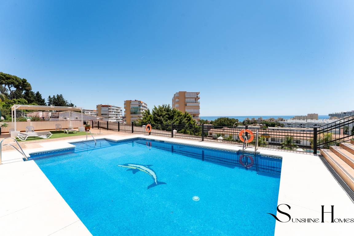 84 M² Appartement ∙ 2 Chambres ∙ 4 Personnes - Torremolinos
