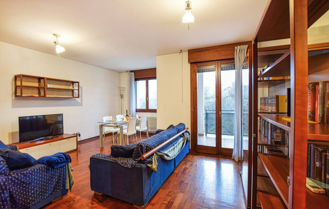 90 M² Appartement ∙ 2 Chambres ∙ 4 Personnes - Pordenone