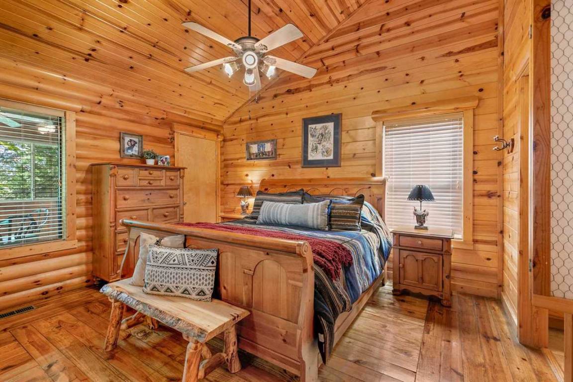 84 M² Cabin ∙ 1 Bedroom ∙ 4 Guests - Missouri