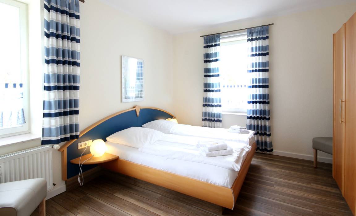 64 m² Ferienwohnung ∙ 1 Schlafzimmer ∙ 2 Gäste – Bild 11