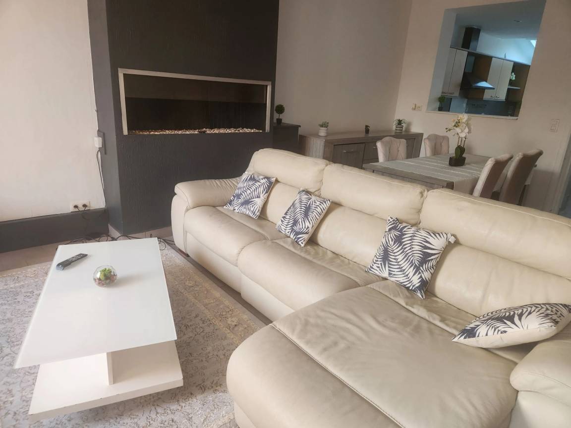 150 M² Casa ∙ 3 Habitaciones ∙ 8 Huéspedes - Zwevegem