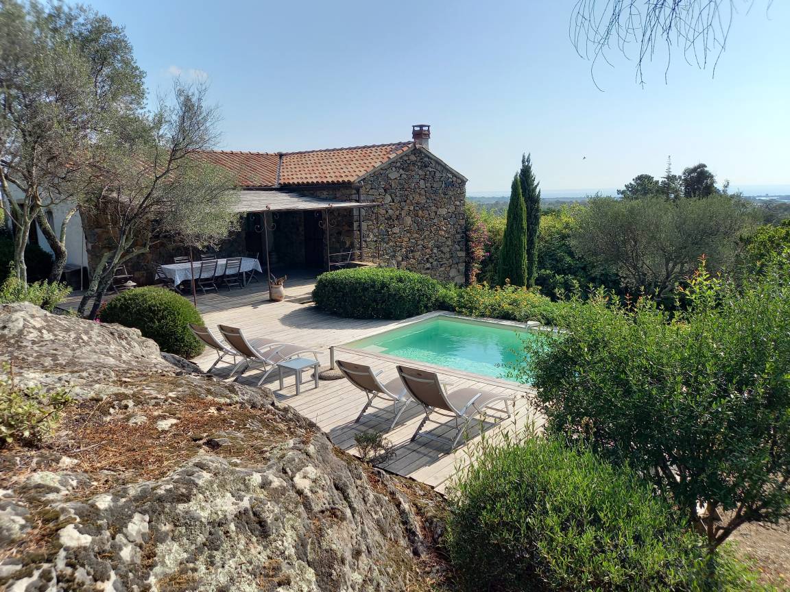 Maison De Vacances ∙ 3 Chambres ∙ 6 Personnes - Ghisonaccia