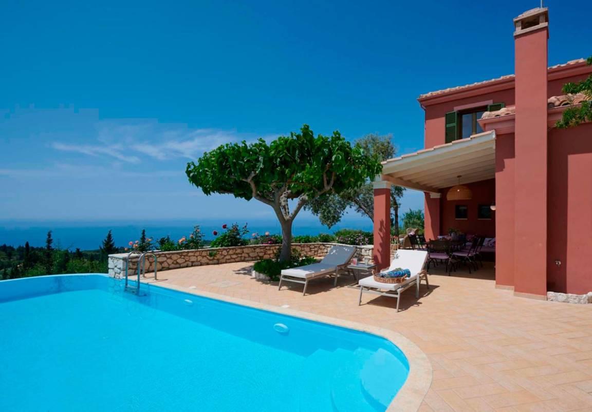 Villa ∙ 2 Bedrooms ∙ 4 Guests - Lefkada