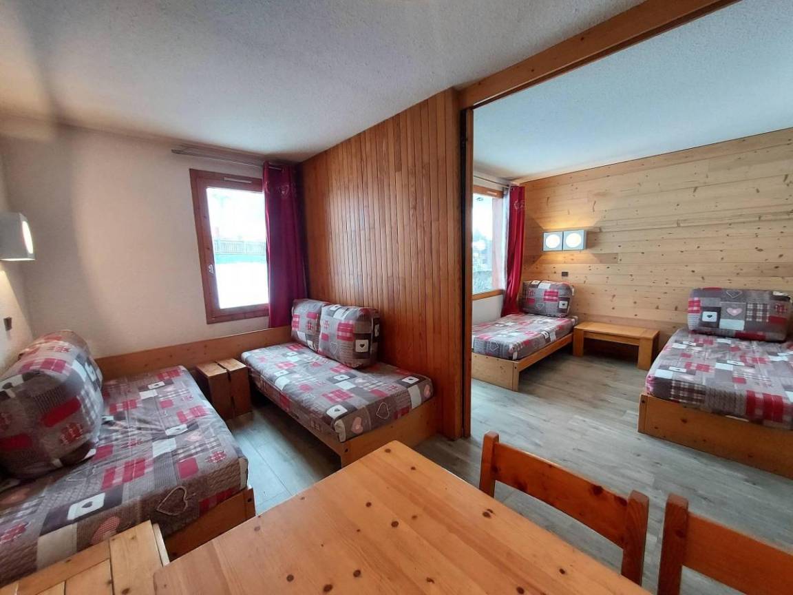 27 m&sup2; Studio 1 Schlafzimmer 4 G&auml;ste