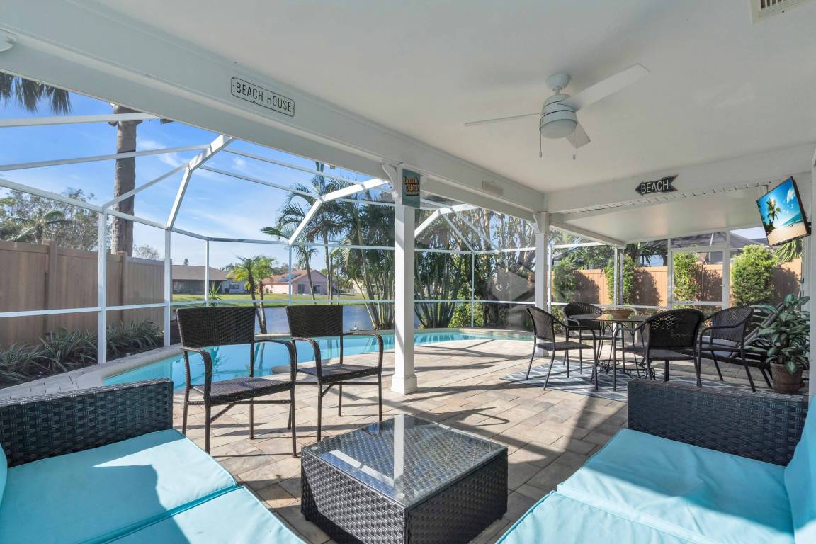 Apartment ∙ 3 Bedrooms ∙ 8 Guests - Bradenton, FL