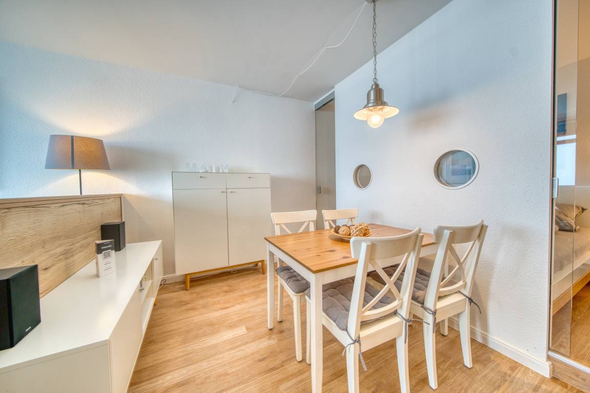 45 m² Ferienwohnung ∙ 2 Schlafzimmer ∙ 4 Gäste – Bild 8