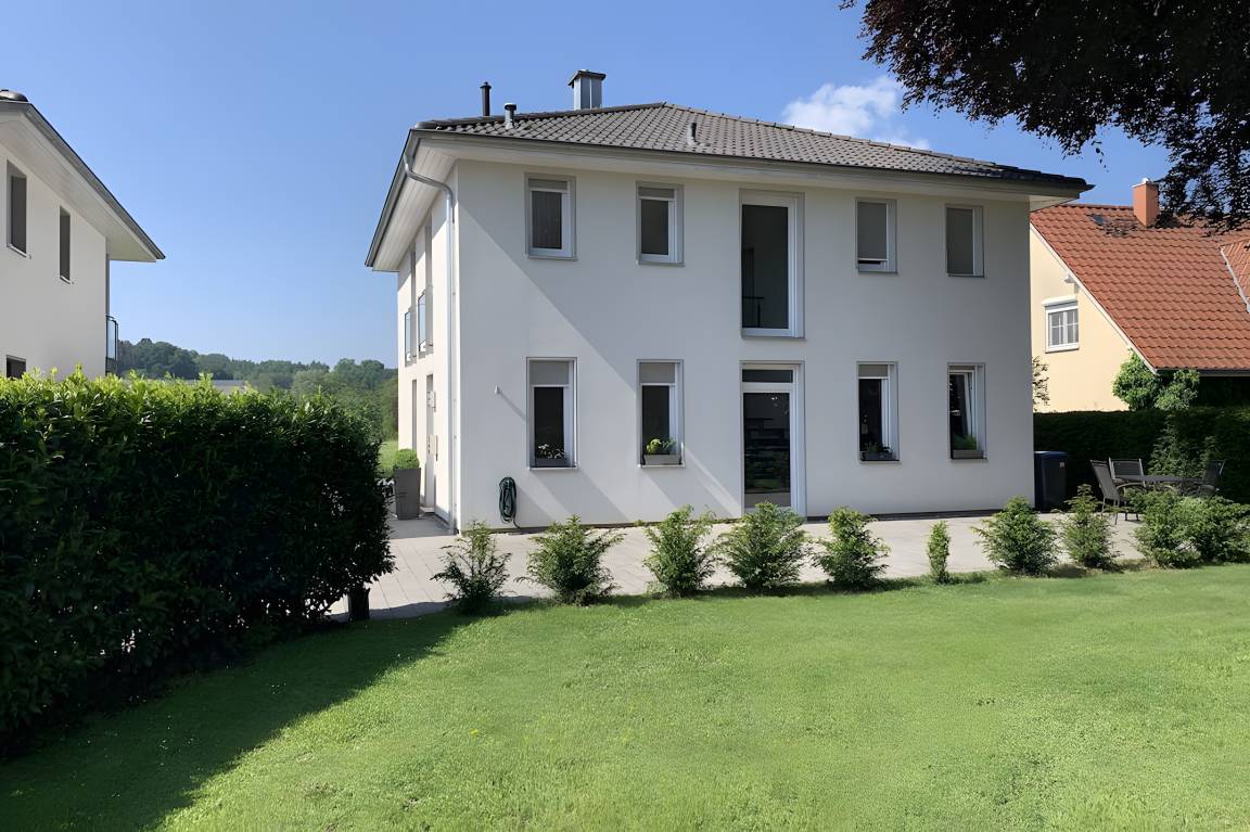 170 M² Villa ∙ 2 Schlafzimmer ∙ 6 Gäste - Friedrichshafen