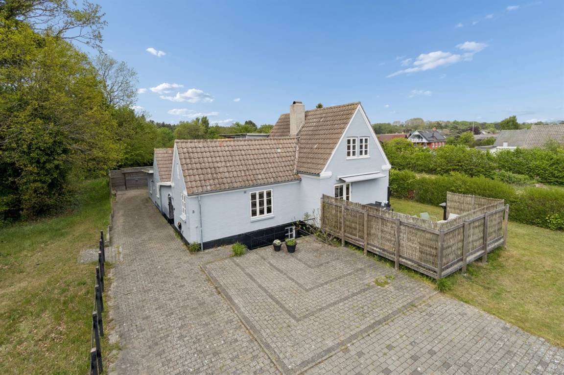 304 m&sup2; Ferienhaus 4 Schlafzimmer 8 G&auml;ste