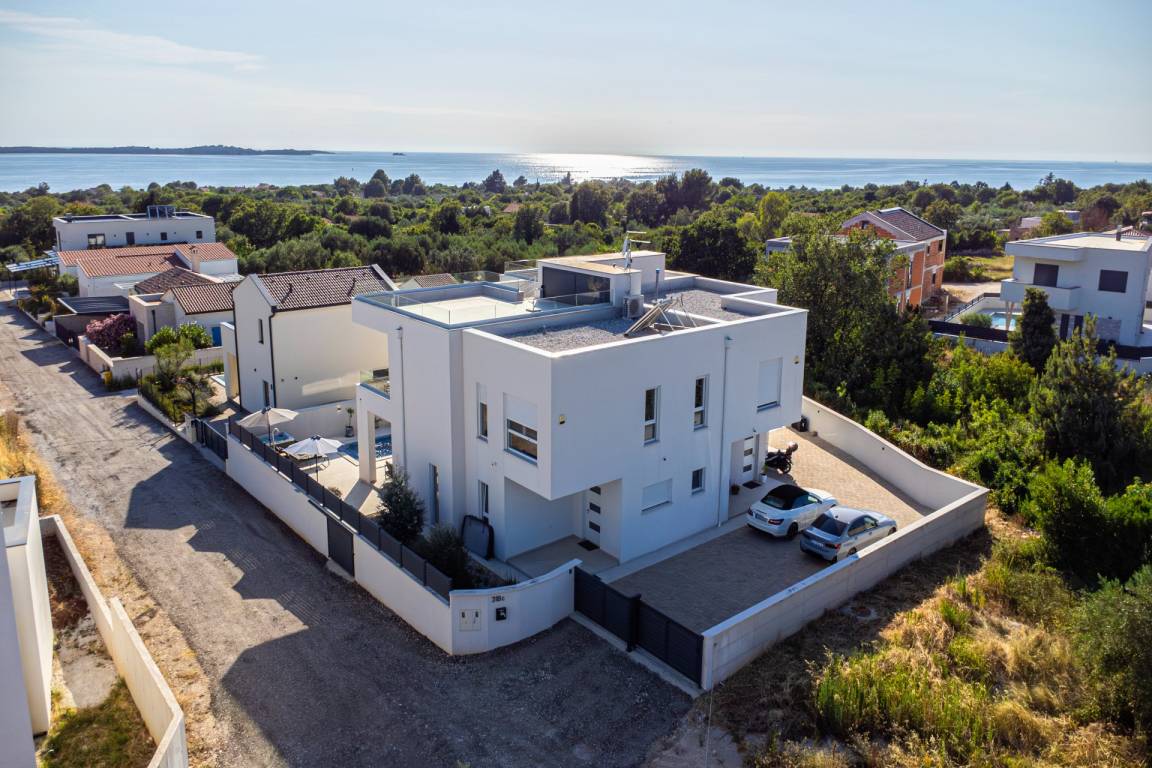 211 M² Villa ∙ 3 Habitaciones ∙ 6 Huéspedes - Fažana