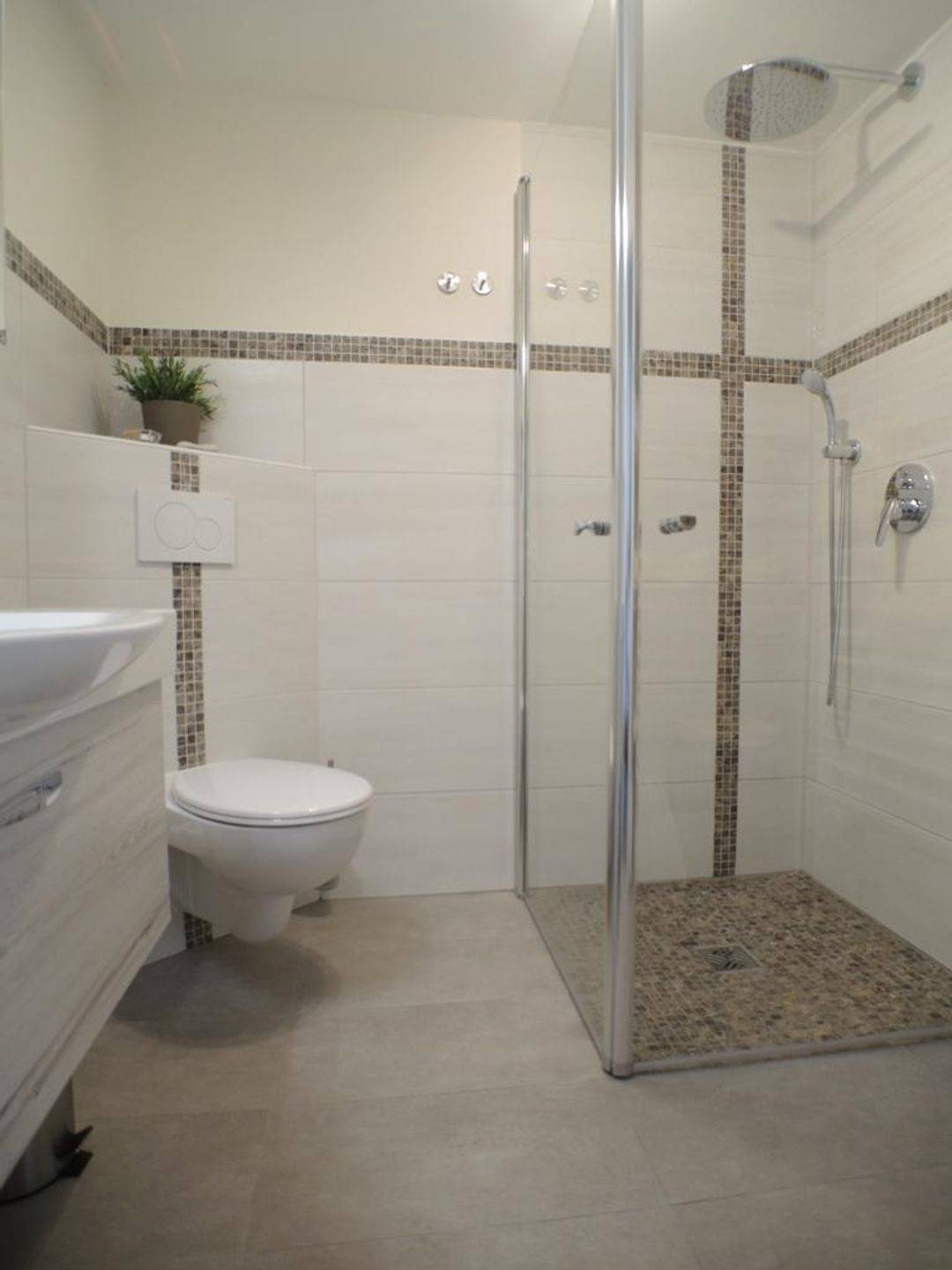 94 m² Ferienwohnung ∙ 1 Schlafzimmer ∙ 3 Gäste – Bild 10