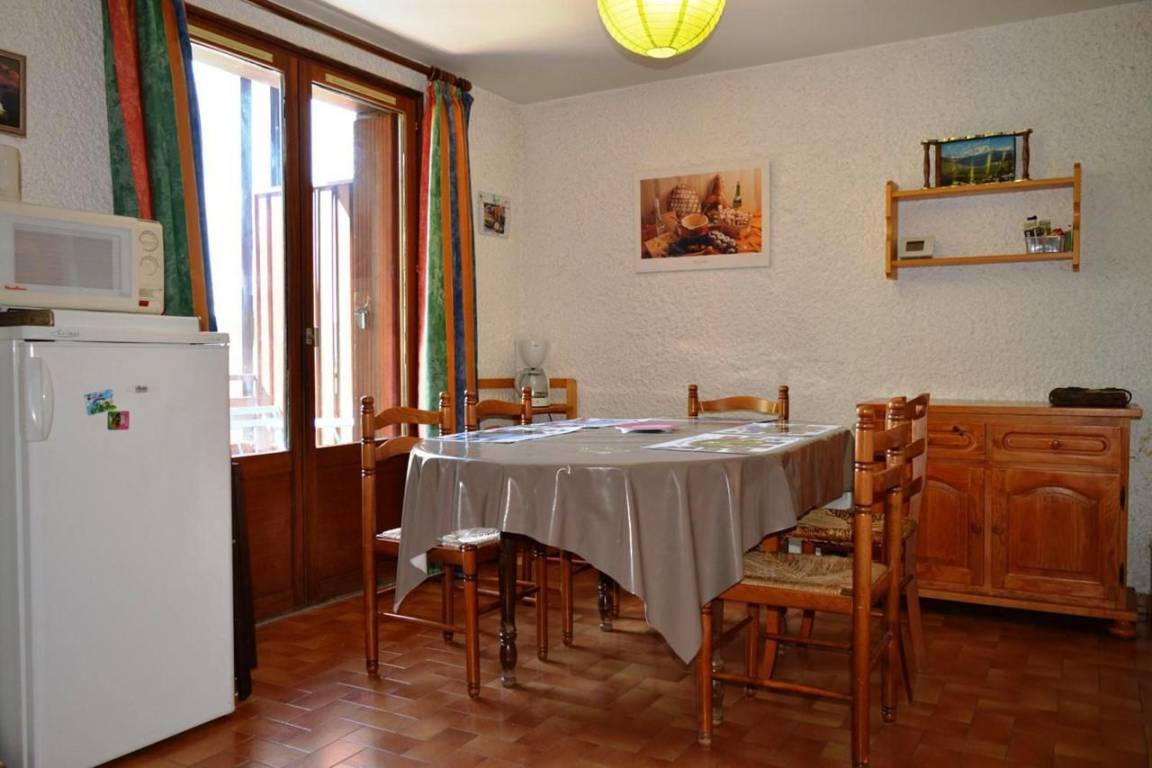 40 m² Ferienwohnung ∙ 1 Schlafzimmer ∙ 6 Gäste – Bild 2