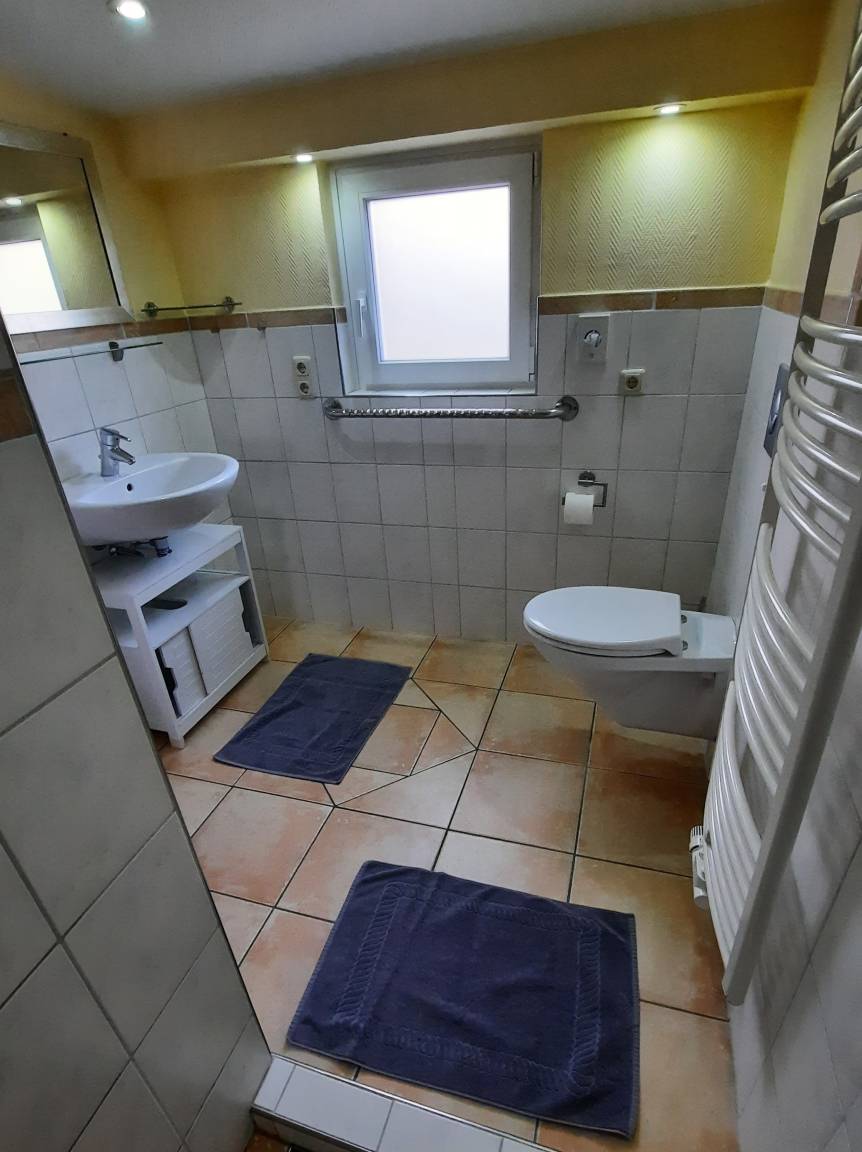 75 m² Ferienhaus ∙ 2 Schlafzimmer ∙ 4 Gäste – Bild 13