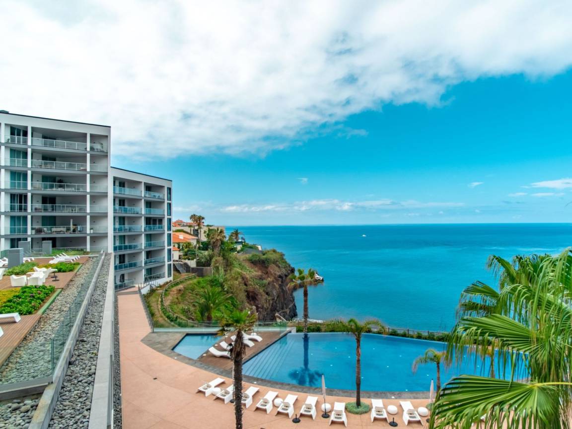 120 M² Ferienwohnung ∙ 2 Schlafzimmer ∙ 6 Gäste - Funchal
