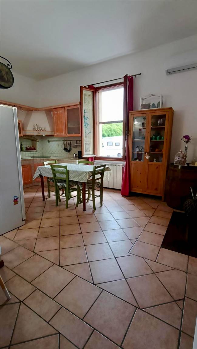 70 M² Ferienwohnung ∙ 1 Schlafzimmer ∙ 2 Gäste - Certaldo