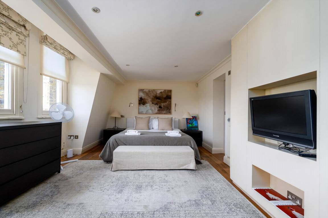 282 M² Apartment ∙ 3 Bedrooms ∙ 6 Guests - Chelsea