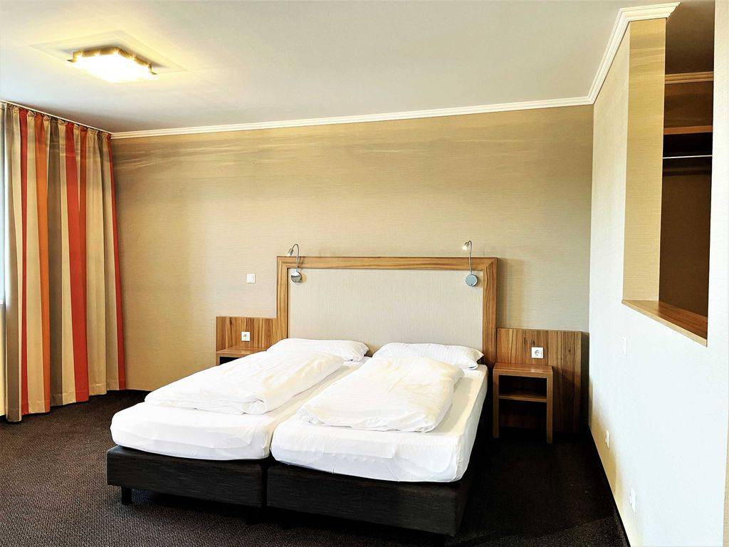 34 M² Hotel ∙ 4 Gasten - Senftenberg