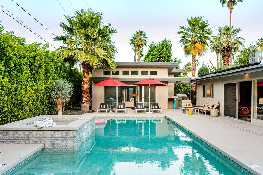 House ∙ 3 Bedrooms ∙ 8 Guests - Palm Springs, CA